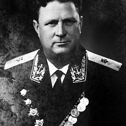 Контр-адмирал Другов Борис Васильевич.