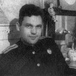Башкинов Диомид Васильевич, ст. лейтенант, подводник, житель Киясовского района. ~1944 г.